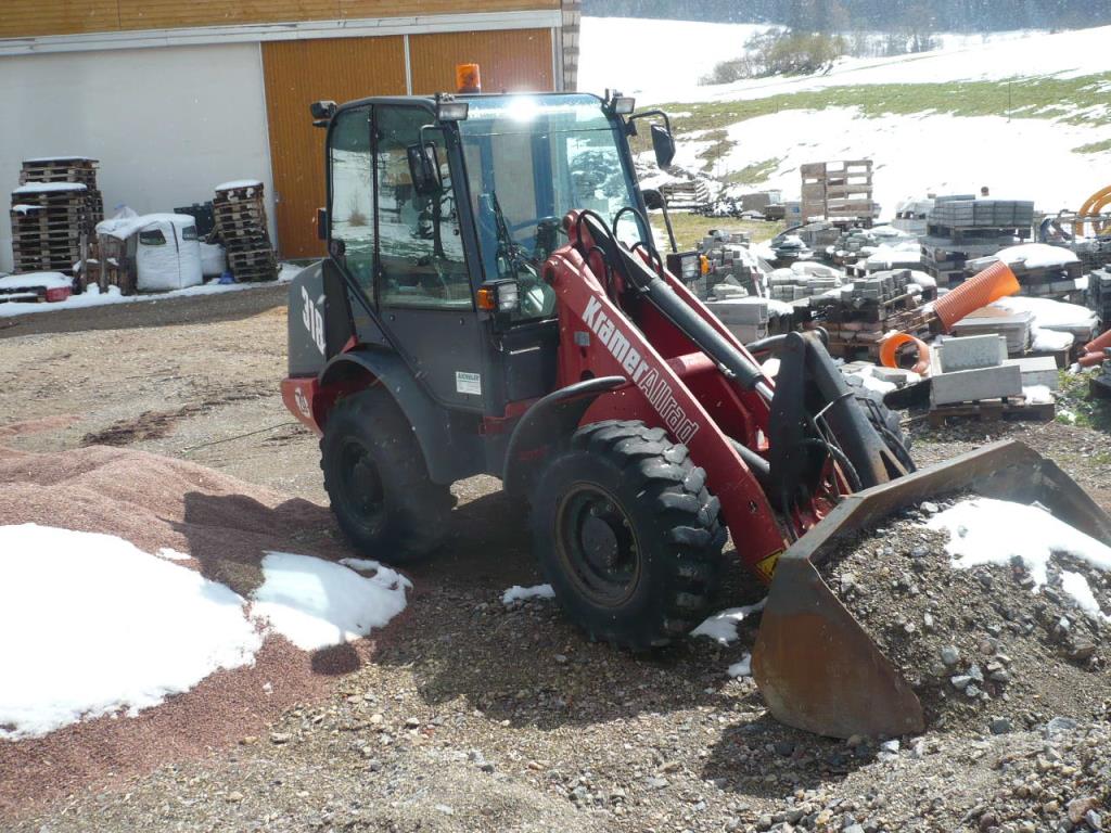 well maintened facility of a photo shop-2